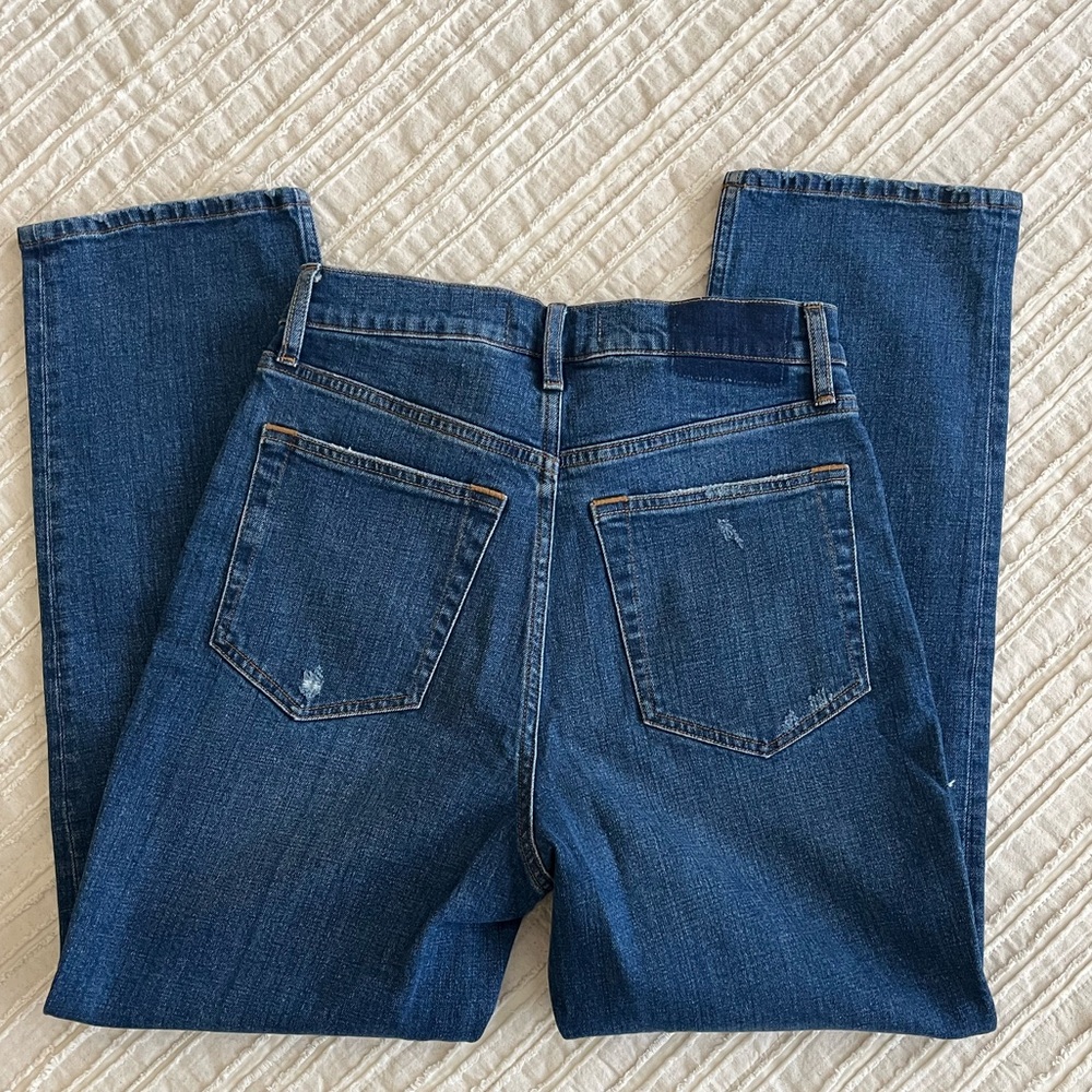 Abercrombie Ultra High Rise Ankle Straight Jean - Picture 7 of 8
